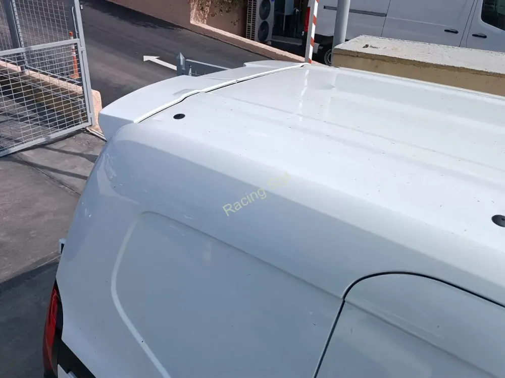 Renault Kangoo 2021- střešní spoiler na křídlové dveře MD Design