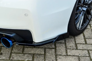 Subaru Impreza WRX STi boční spoilery na zadní nárazník IN Tuning Matt.
