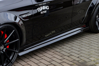 Mercedes Benz C63 AMG+S nástavce na boční prahy s křidélkem vzadu IN Tuning Matt.