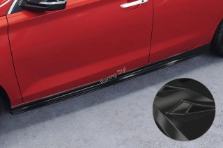 Hyundai I30 (PD) nástavce na boční prahy Glossy Black CSR Lesk.