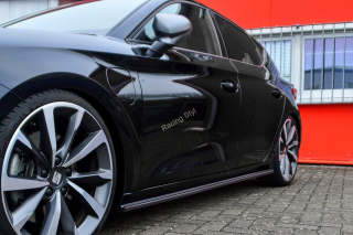 Seat Leon KL nástavce na boční prahy IN Tuning