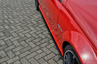 Mercedes Benz C63 AMG typ 204 nástavce pod boční prahy IN Tuning