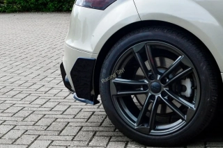 Audi TT 8J S-Line Competition zadní boční panely Glossy Black IN Tuning Lesk